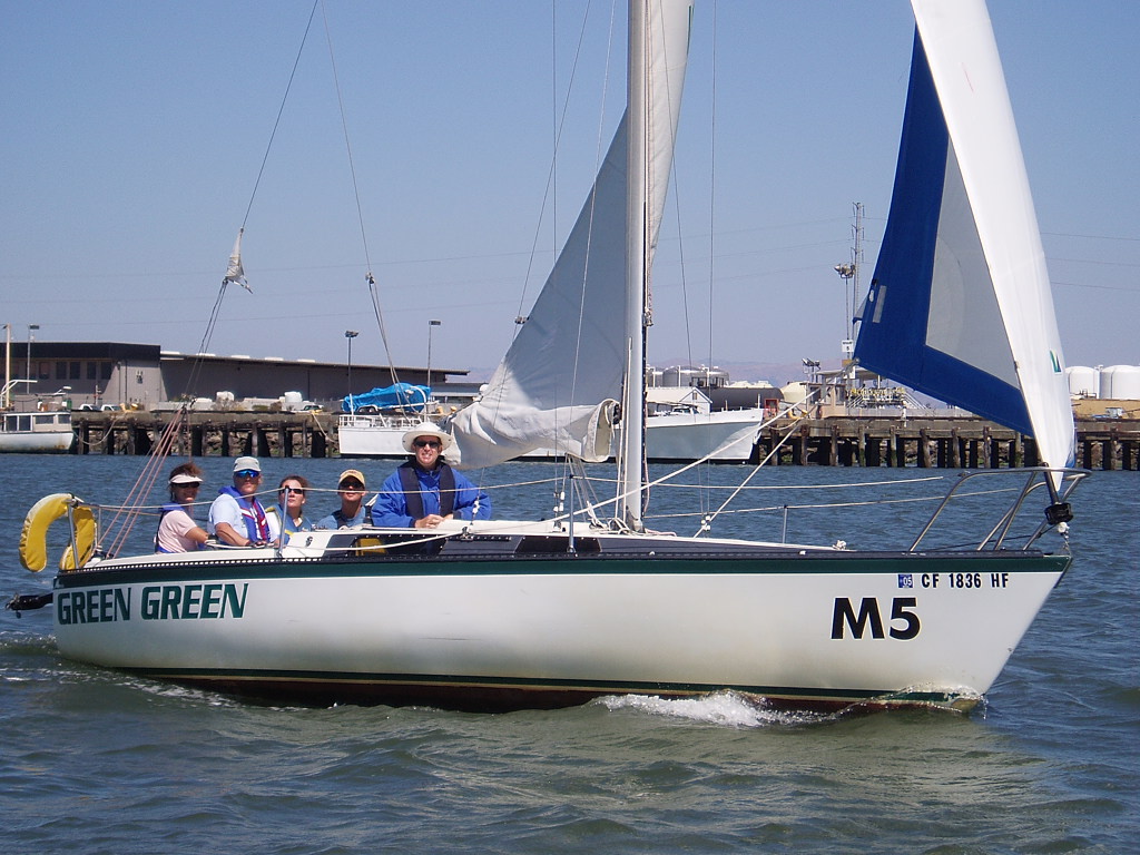 Merit 25 sailing